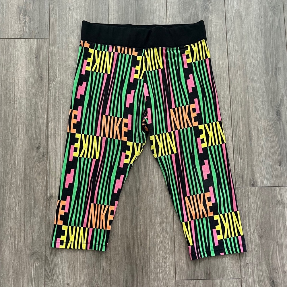 Nike Sportswear Womens XLT Neon Geometric Logo Print Cropped Leggings Black